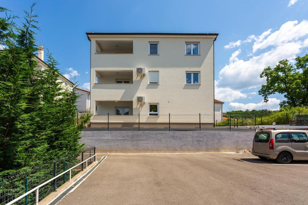Kvarner Bay 4* - Apartments 1 & 3 Риека Экстерьер фото