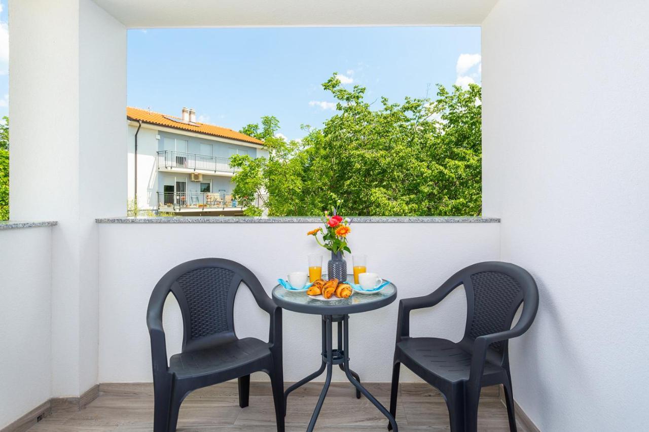 Kvarner Bay 4* - Apartments 1 & 3 Риека Экстерьер фото